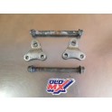 Support + axes moteur Yamaha 250 YZF 2003